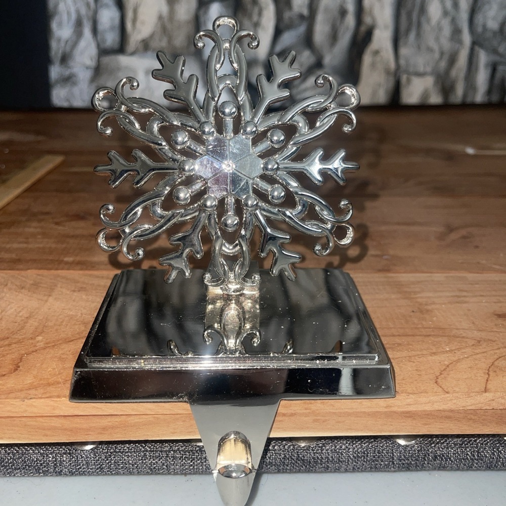 Snowflake Harvey Lewis Silvertone Christmas Stocking Holder
